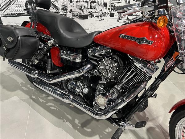 2011 HARLEY-DAVIDSON SUPER GLIDE