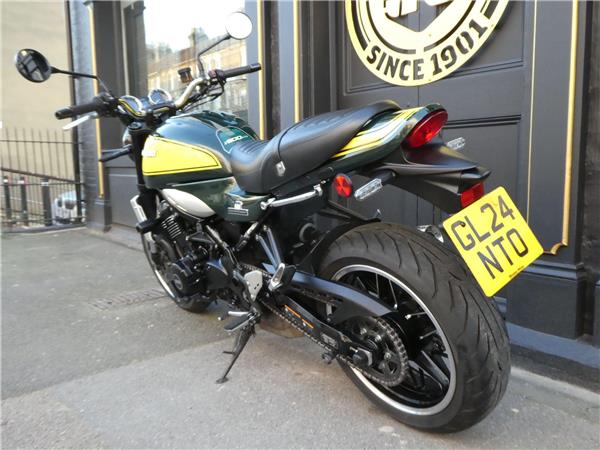 2024 Kawasaki Z900 RS