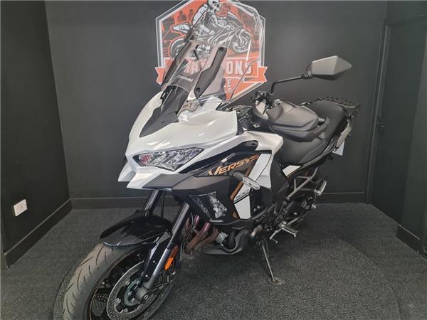 2025 Kawasaki Versys 1100