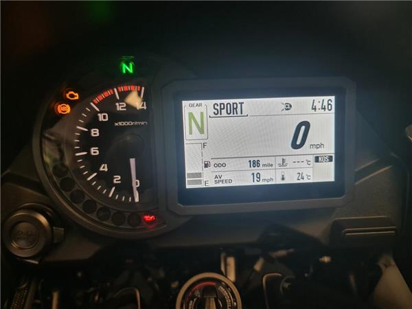 2025 Kawasaki Versys 1100