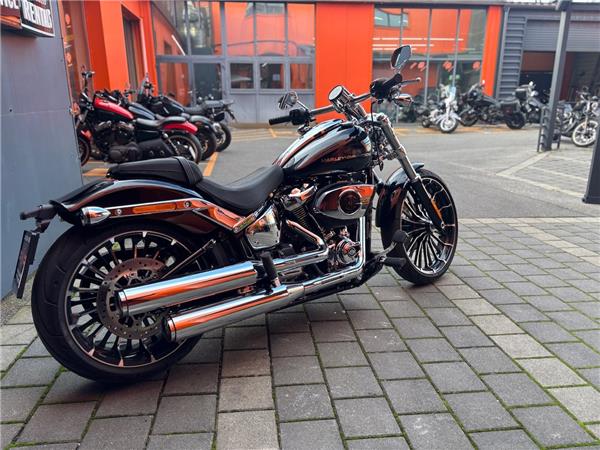 2025 Harley-Davidson Softail Breakout 117