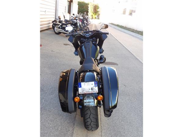 2023 HARLEY-DAVIDSON LOW RIDER