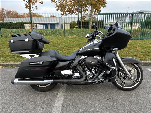 2015 HARLEY-DAVIDSON ROAD GLIDE