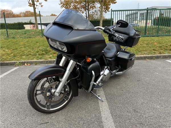 2015 HARLEY-DAVIDSON ROAD GLIDE
