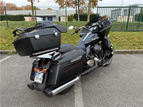 2015 HARLEY-DAVIDSON ROAD GLIDE