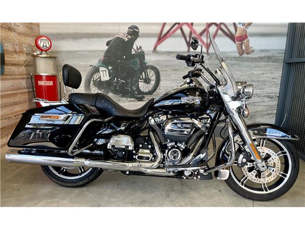 2020 HARLEY-DAVIDSON ROAD KING