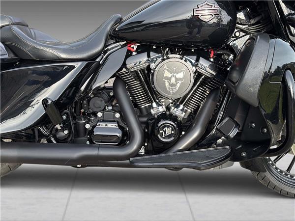 2019 harley-davidson FLHXS Street Glide Special 114