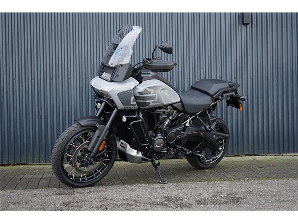 2025 harley-davidson RA Pan America 1250 S Special