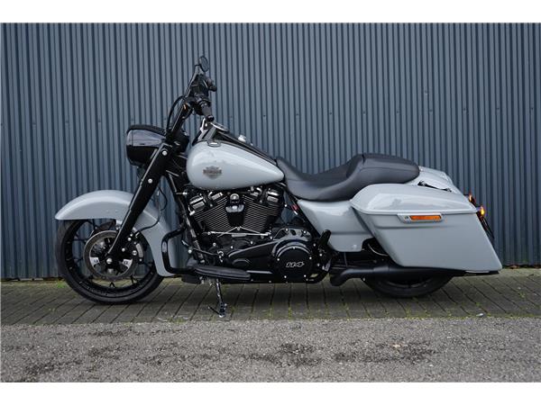 2025 harley-davidson FLHRXS Road King Special 114