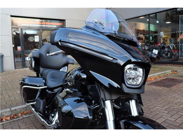 2025 HARLEY-DAVIDSON TOURING FLHXU STREET GLIDE ULTRA