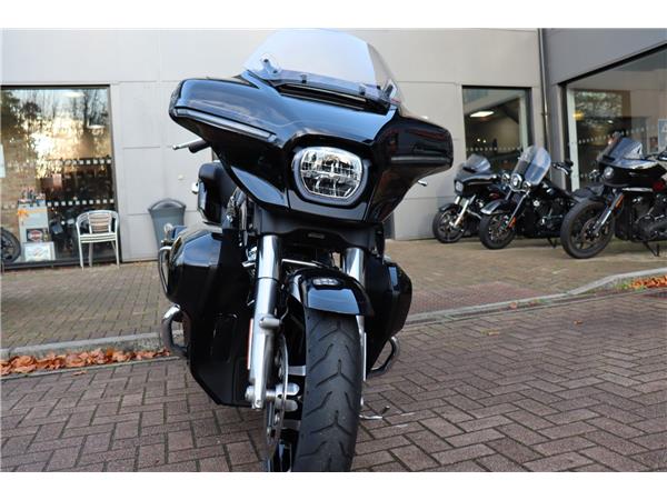 2025 HARLEY-DAVIDSON TOURING FLHXU STREET GLIDE ULTRA