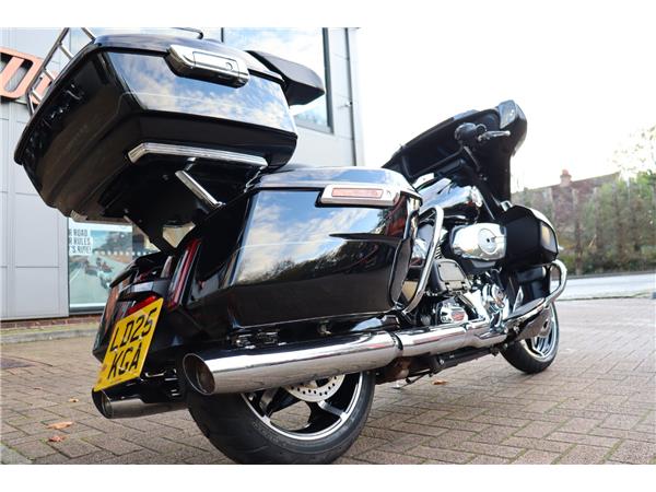 2025 HARLEY-DAVIDSON TOURING FLHXU STREET GLIDE ULTRA