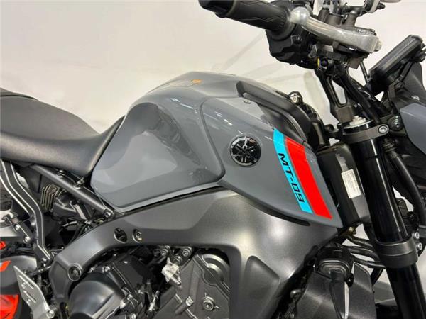 2022 Yamaha MT-09 GREY GREY