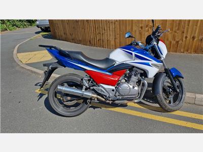 2016 Suzuki Inazuma 250