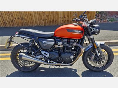 2023 Triumph Speed Twin 1200