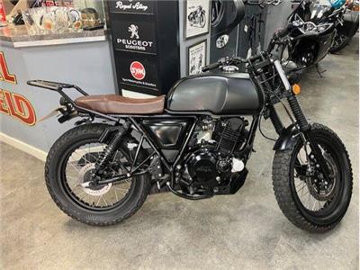 2022 Mutt Akita 250