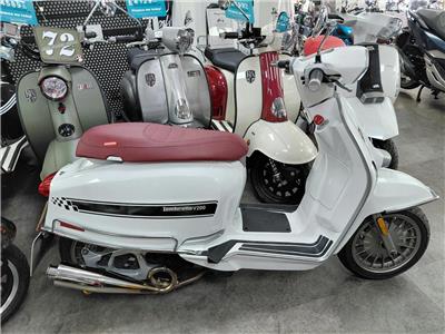 2023 Lambretta V200 Special