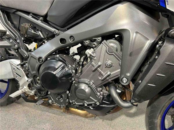 2021 Yamaha MT-09 SP BLACK