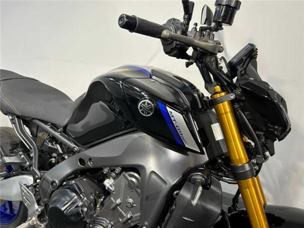 2021 Yamaha MT-09 SP BLACK