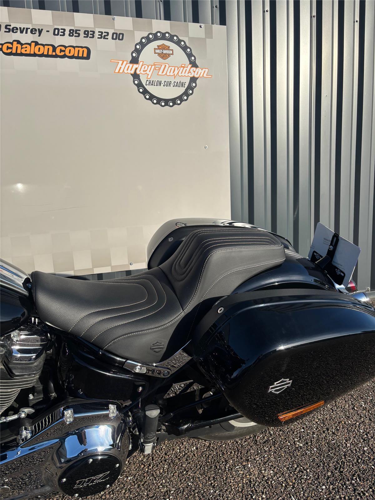 2025 HARLEY-DAVIDSON LOW RIDER