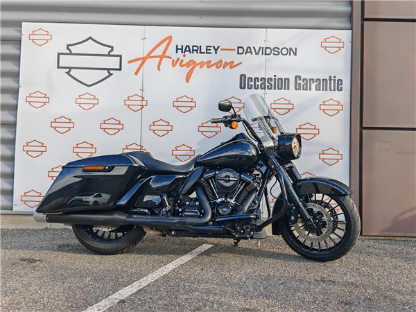 2018 HARLEY-DAVIDSON ROAD KING