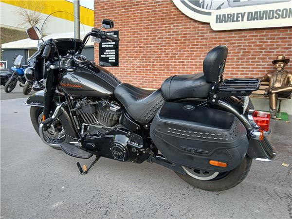 2019 HARLEY-DAVIDSON HERITAGE