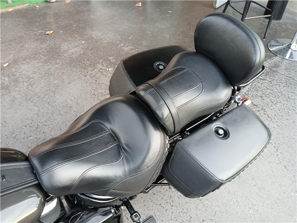 2019 HARLEY-DAVIDSON HERITAGE