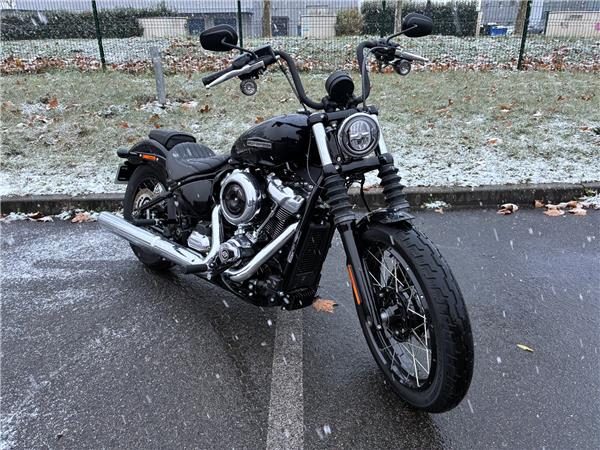 2025 HARLEY-DAVIDSON STREET BOB