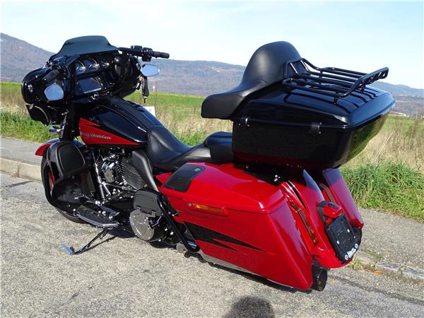 2017 harley-davidson FLHXSE Street Glide ABS CVO 114