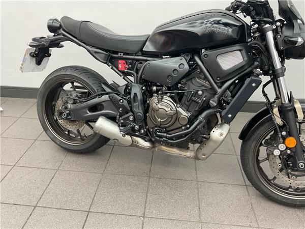 2022 YAMAHA XSR700