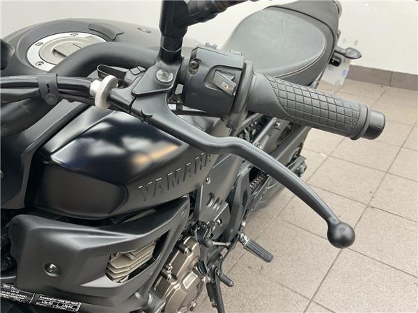 2022 YAMAHA XSR700