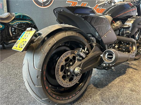 2019 Harley-Davidson SOFTAIL FXDR 114 STAGE III