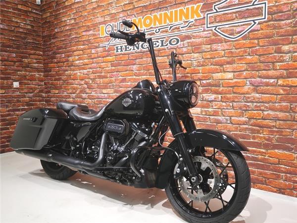 2021 Harley-Davidson FLHRXS Road King Special 114