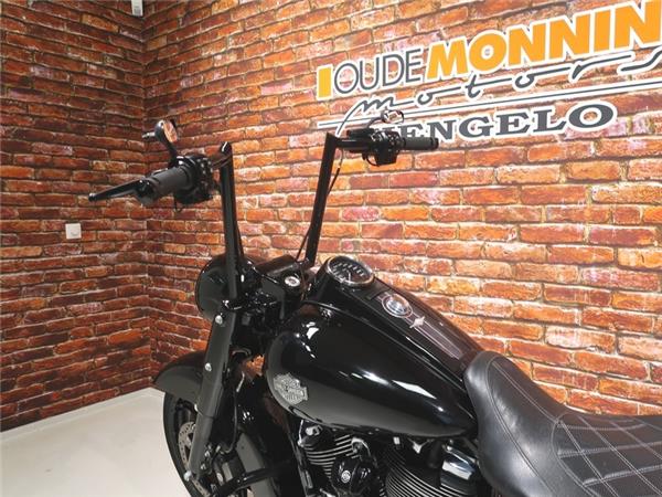 2021 Harley-Davidson FLHRXS Road King Special 114