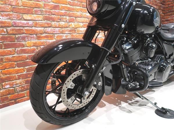 2021 Harley-Davidson FLHRXS Road King Special 114