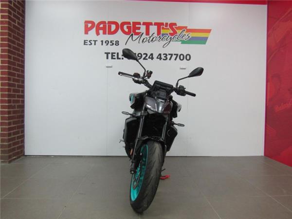 2024 Yamaha MT-09 Y-AMT Grey