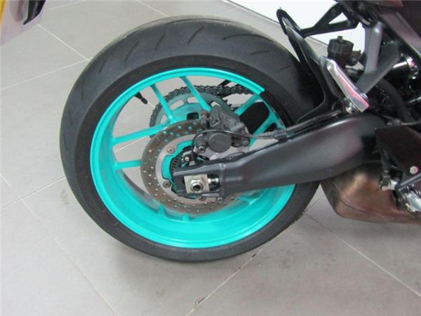 2024 Yamaha MT-09 Y-AMT Grey