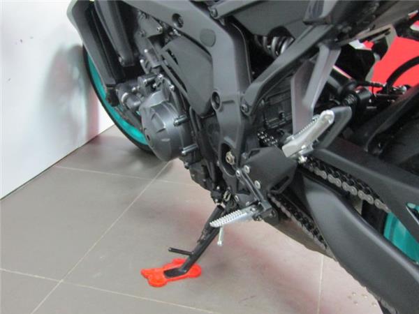 2024 Yamaha MT-09 Y-AMT Grey