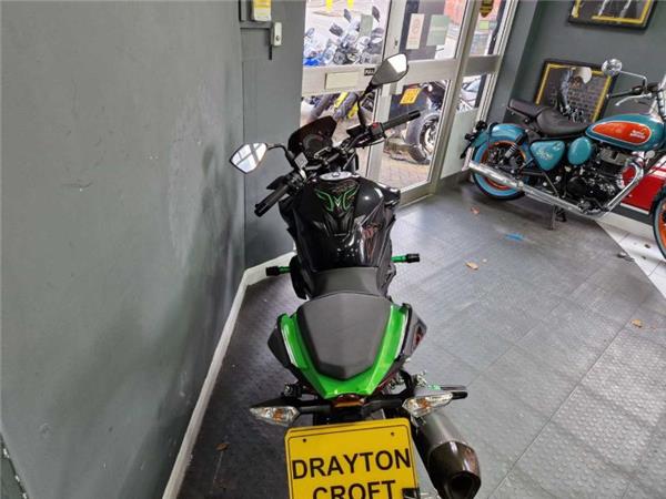 2024 Kawasaki Z400 GREEN
