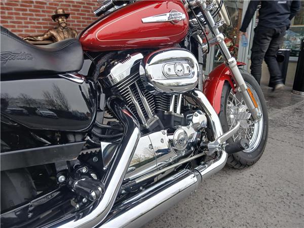 2014 HARLEY-DAVIDSON CUSTOM