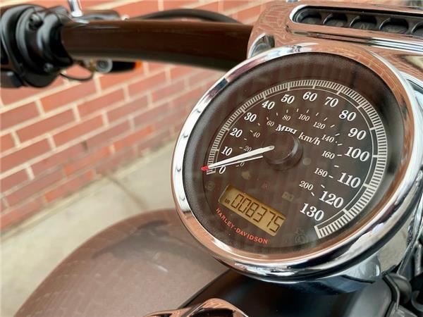 2016 HARLEY-DAVIDSON SOFTAIL FXSB BREAKOUT