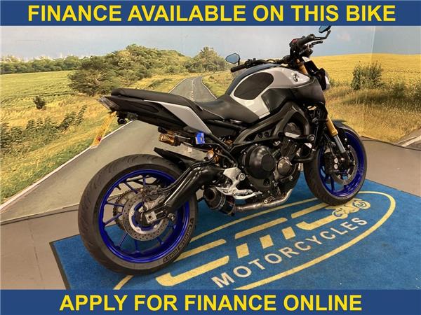  Yamaha MT-09 SP MT-09 SP