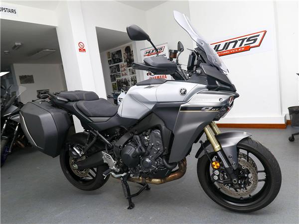 2025 Yamaha TRACER 9 GT