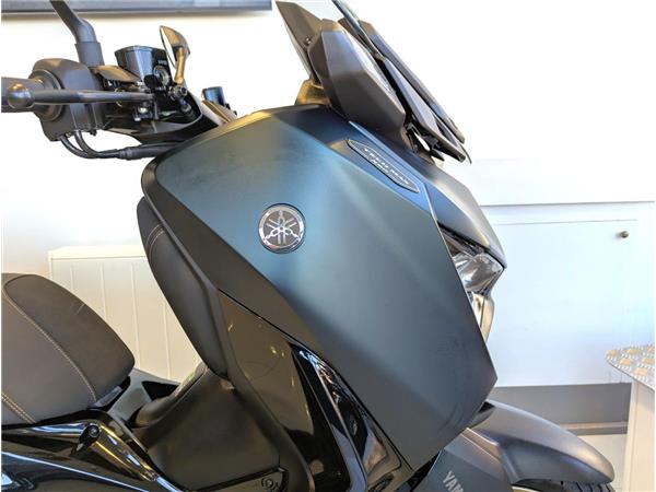 2024 YAMAHA XMAX 300