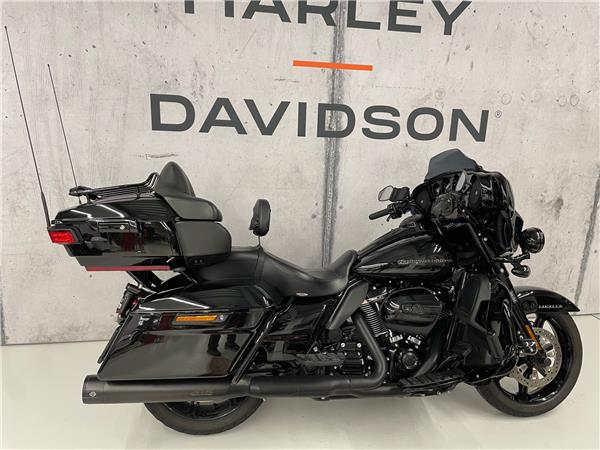2022 harley-davidson FLHTK Electra Glide Ultra Limited Black Finish114