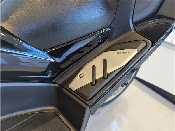 2024 YAMAHA XMAX 300