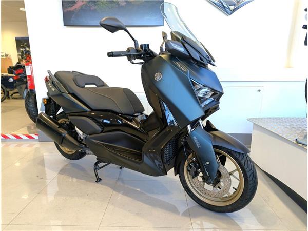 2024 YAMAHA XMAX 300