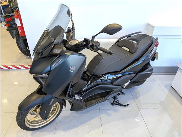 2024 YAMAHA XMAX 300