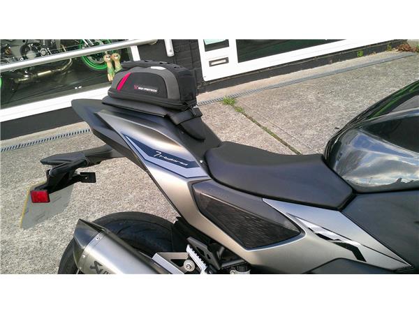 2025 Kawasaki Z7 Hybrid