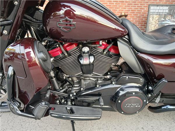 2018 HARLEY-DAVIDSON STREET GLIDE